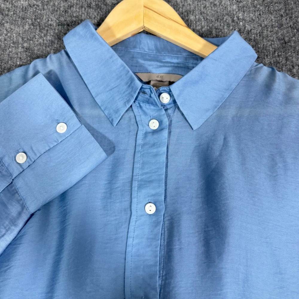 H&M Button Down Oversized Blouse Womens Large Blue Lyocell Blend Excellent EUC